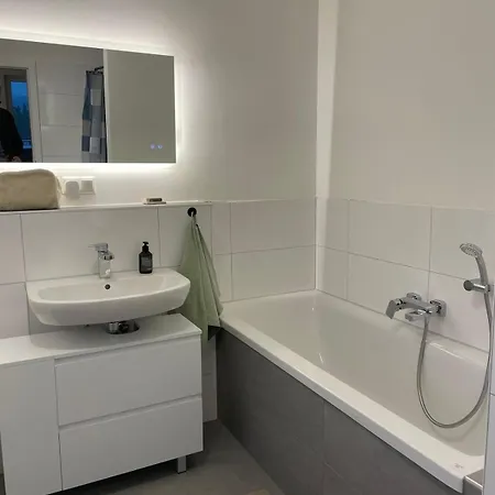 Wohlfuehloase Naehe Messe Apartamento *